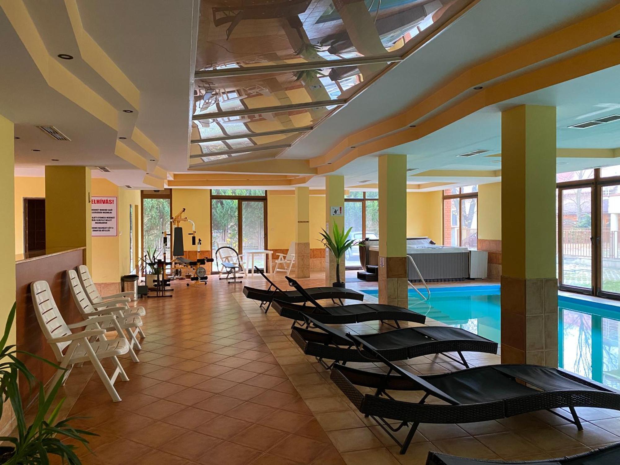 Dorina Wellness Apartman Сиофок Екстериор снимка