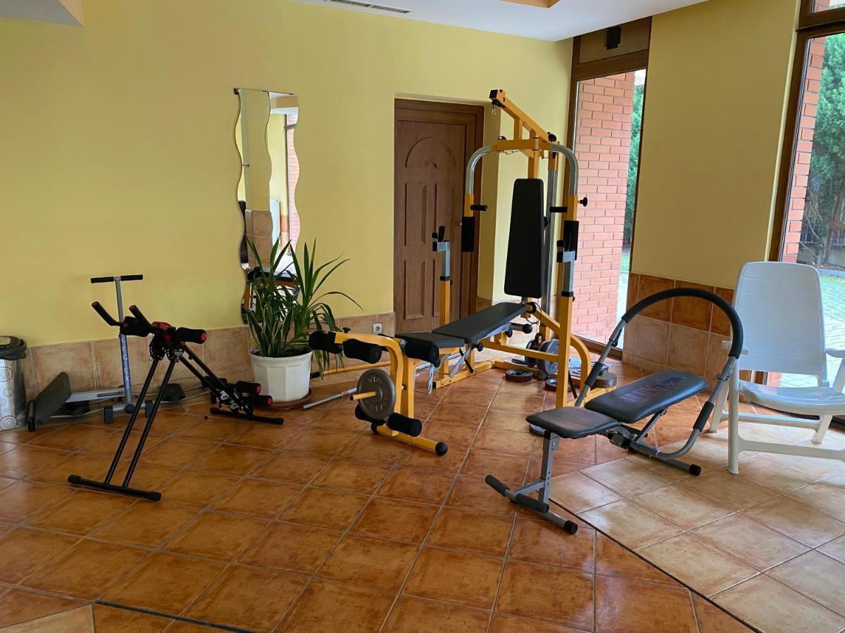 Dorina Wellness Apartman Сиофок Екстериор снимка