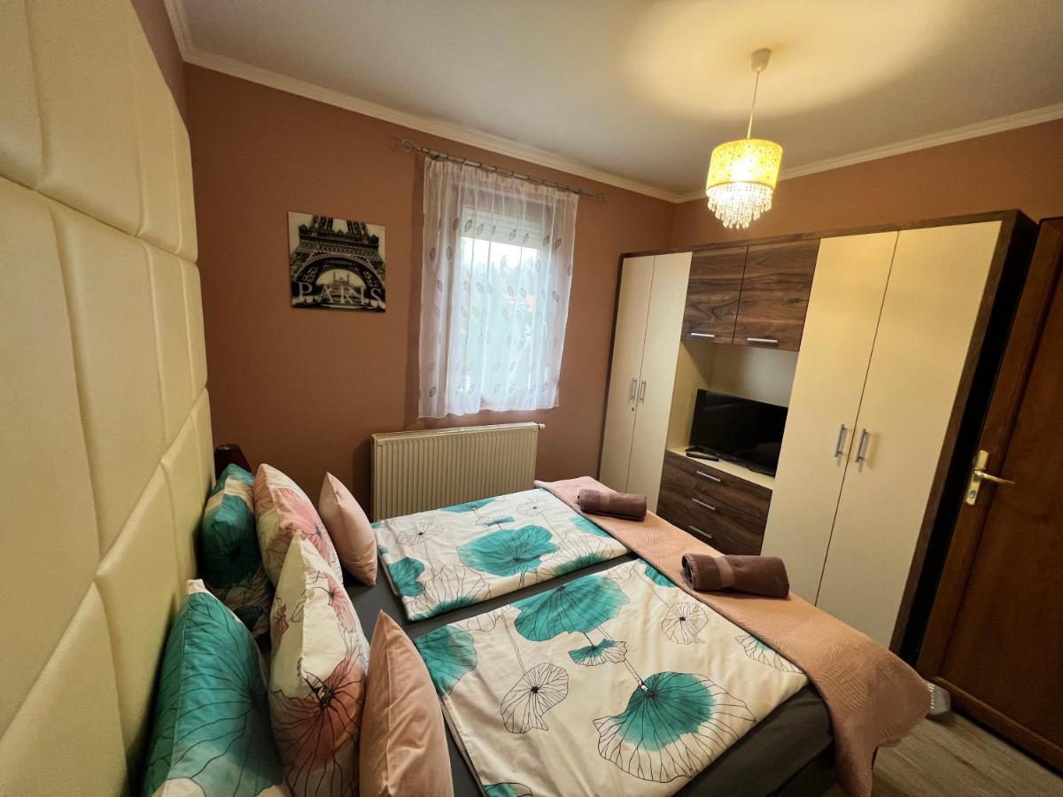 Dorina Wellness Apartman Сиофок Екстериор снимка
