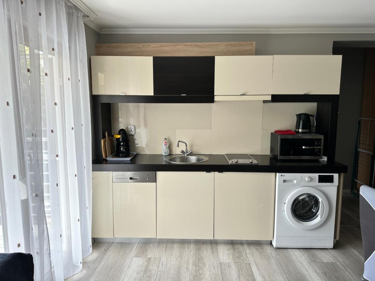 Dorina Wellness Apartman Сиофок Екстериор снимка
