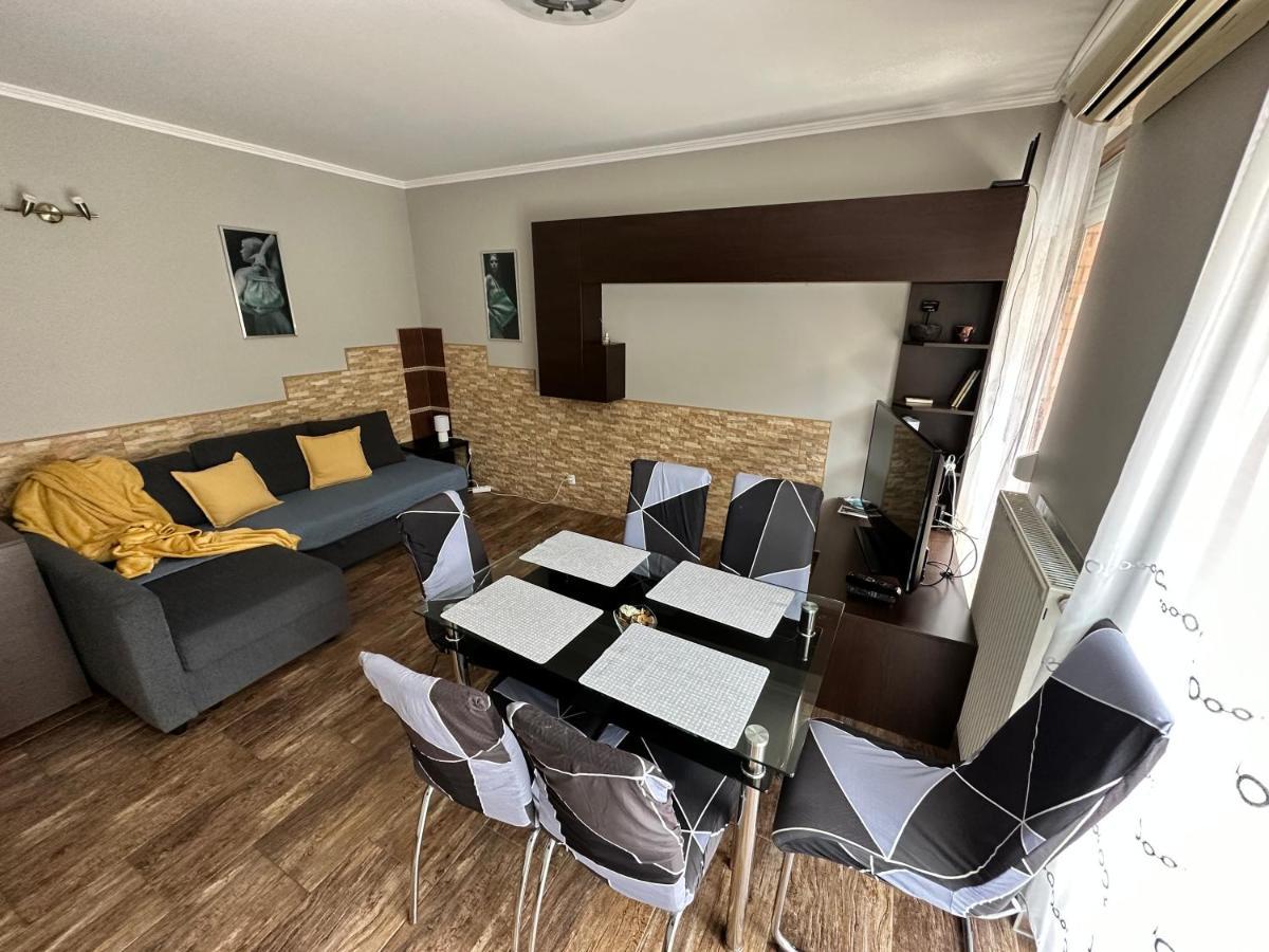 Dorina Wellness Apartman Сиофок Екстериор снимка
