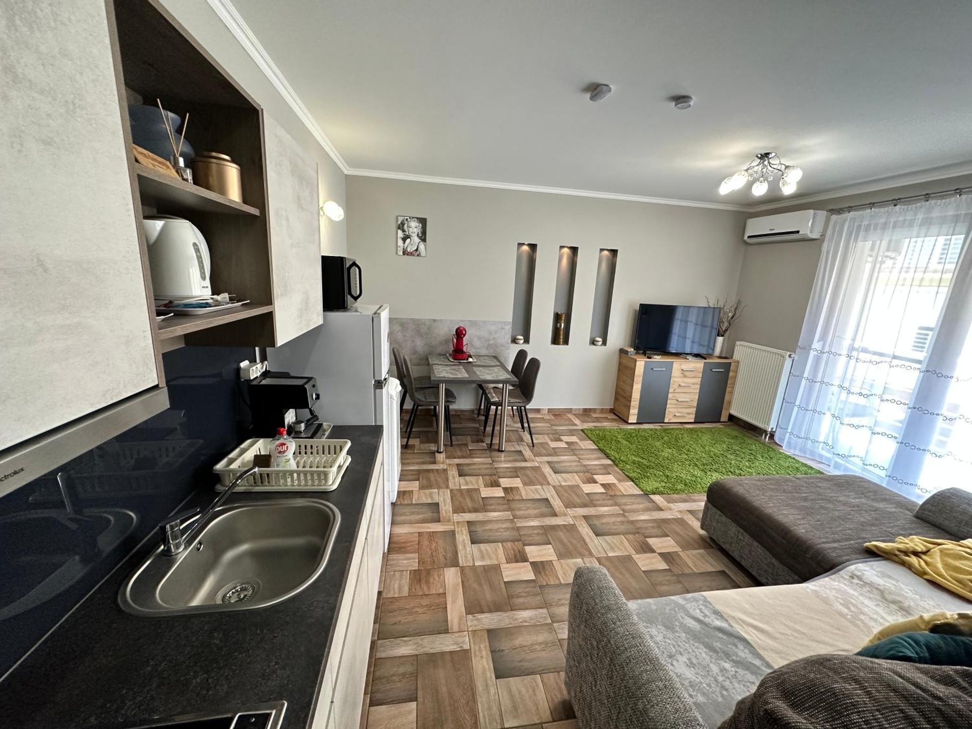 Dorina Wellness Apartman Сиофок Екстериор снимка