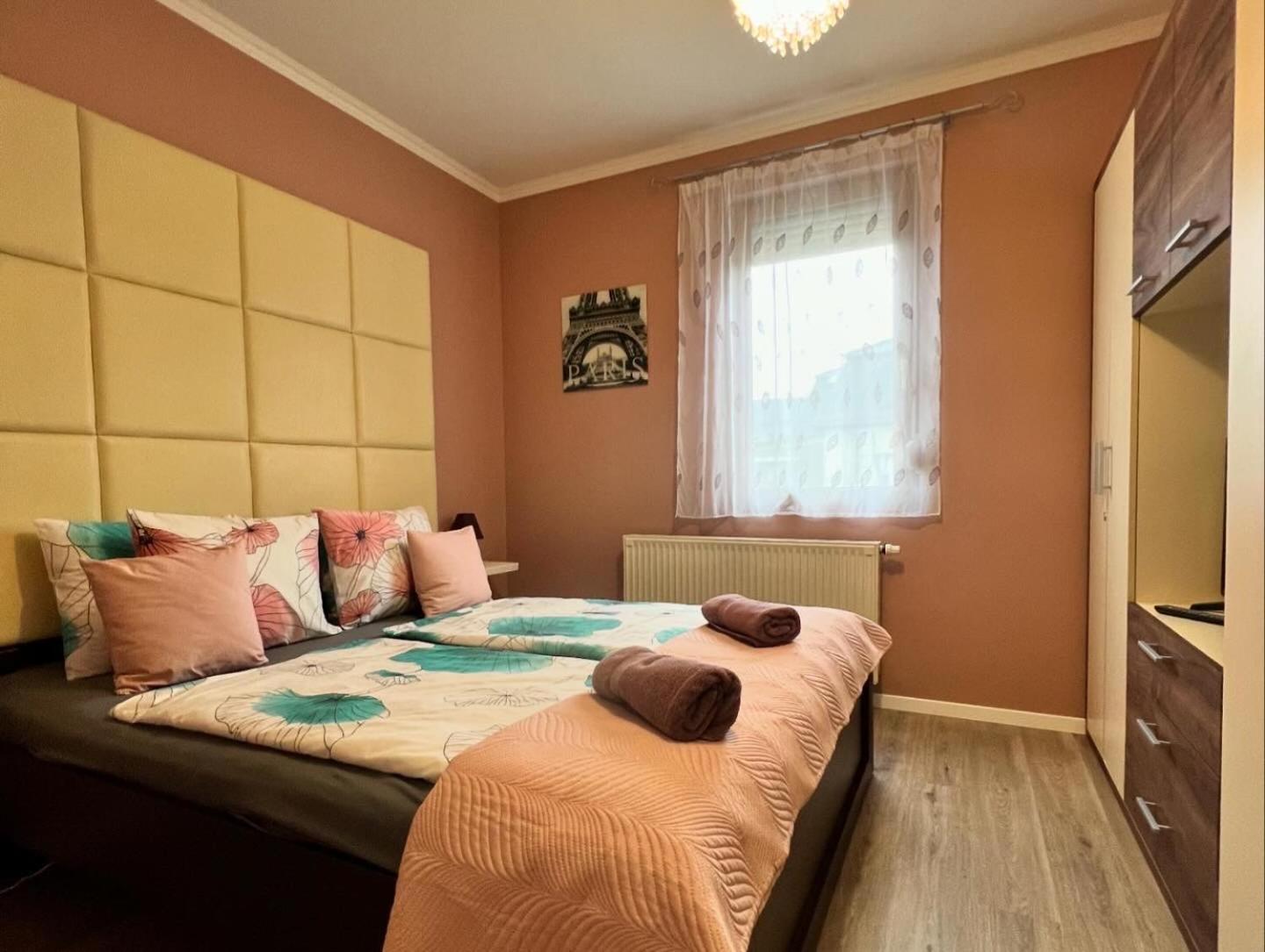 Dorina Wellness Apartman Сиофок Екстериор снимка